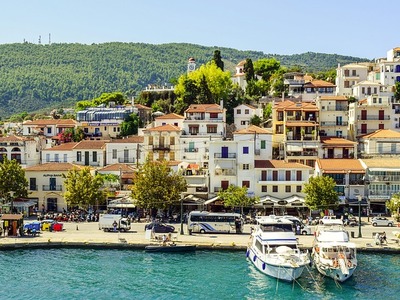 Σκιάθος: H κοσμοπολίτισσα των Σποράδων -...