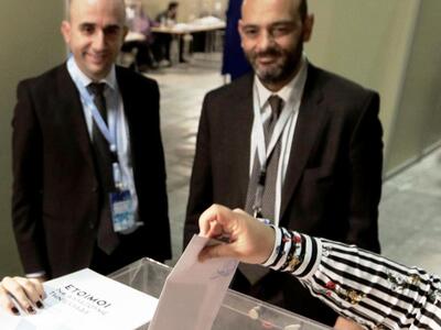 Ο Ιάσονας Φωτήλας σε ρόλο προέδρου εφορε...