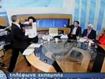 Τα χαστούκια του Κασιδιάρη σε...ρυθμούς ...