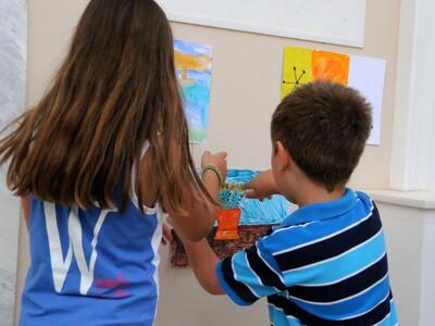 Αιγιάλεια: Λειτουργία εικαστικών εργαστη...