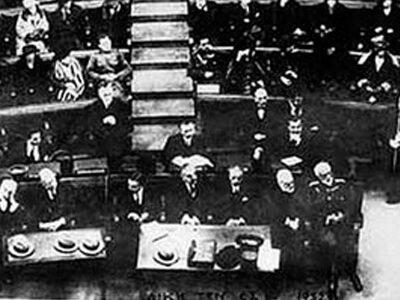 Η δίκη των έξι-Η αθώωση του Δημητρίου Γο...