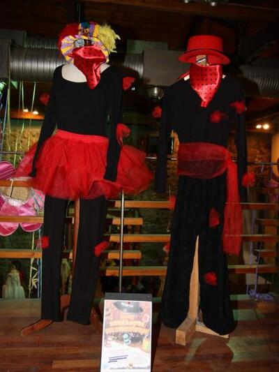 GROUP 792 - ΜΑΣ ΚΑΠΕΛΩΣΑΝ ΚΑΙ ΚΟΚΚΙΝΙΣΑΜΕ