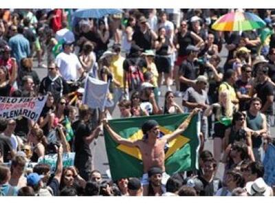 Πορεία κατά του γάμου ομοφυλόφιλων στη Βραζιλία