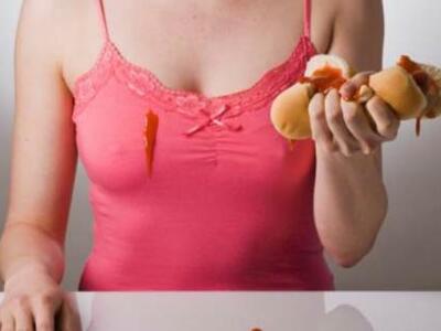 Πώς να καθαρίσεις λεκέδες από κέτσαπ