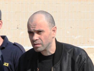 Σταματάει την απεργία πείνας και ο Νίκος Μαζιώτης