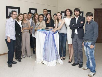 Πρώτη έκθεση φωτογραφίας του Βασίλη Παπα...