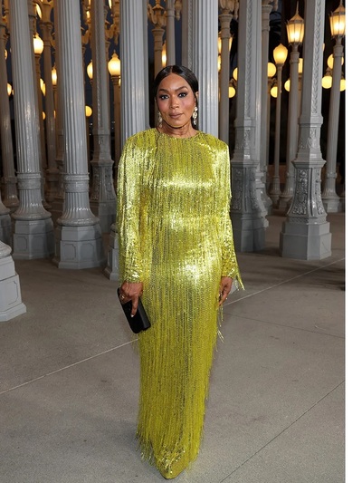 Aντζελα Μπάσετ με Gucci