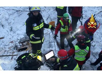  Ιταλία: Νεκροί είναι οι έξι επιβαίνοντε...