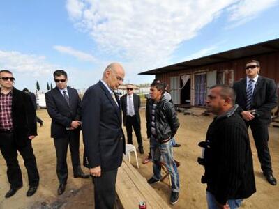 Η Δημοκρατική Συσπείρωση για τις Λαϊκές ...