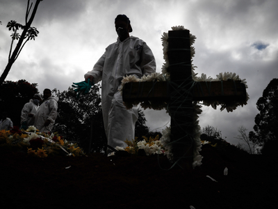 Κορωνοϊός: Περισσότεροι από 18.000.000 ο...