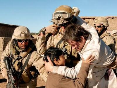 Mία πολεμική περιπέτεια που εκτυλίσσεται...