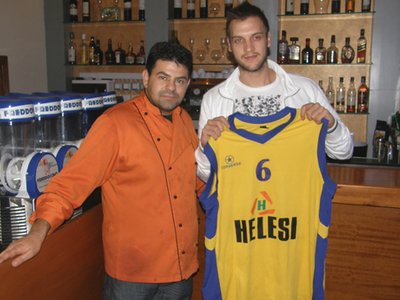 Ο Κεραυνός παρουσίασε Μπουρδάνο