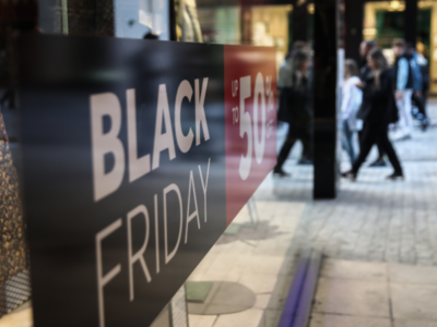 Black Friday: Η λίστα για τα ψώνια των Ε...
