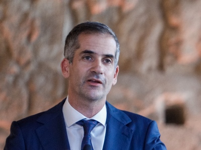 Ο Κώστας Μπακογιάννης ακυρώνει την επίσκ...