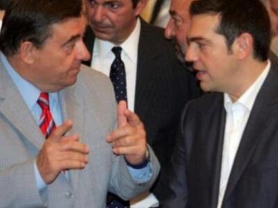 Καρατζαφέρης: Θέλω να βαφτίσω το παιδί του Τσίπρα