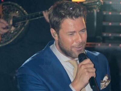 Δείτε τον Χολίδη ο οποίος εμφανίστηκε χθ...