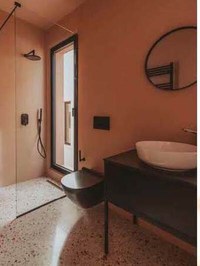 Τo κατάλυμα Mocha rooms από διαφορετικές...