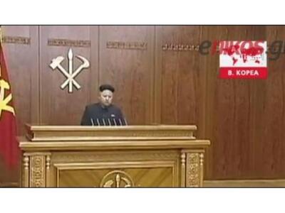 Μαϊμού χειροκροτήματα για τον ηγέτη της ...