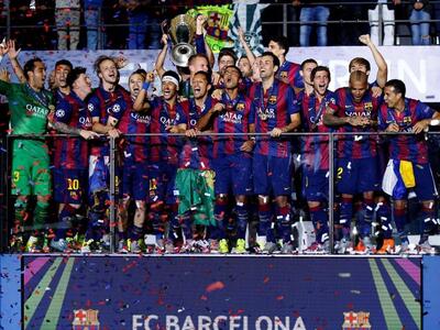 Ποδόσφαιρο: Στην κορυφή κλείνει το 2015 ...