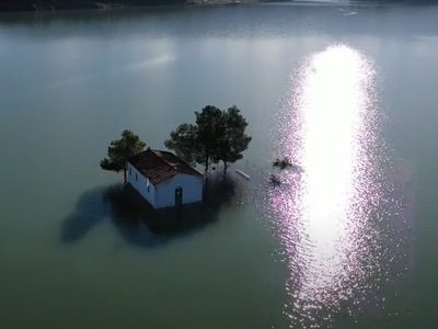 Δείτε από drone το φράγμα Πείρου Παραπεί...