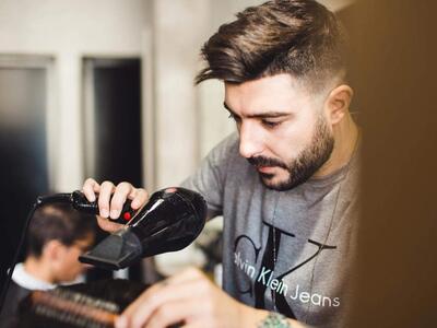 To "GS Hair Salon" του Γιώργου...