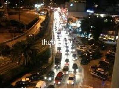 Πάτρα: Χαμός στην Ηρώων Πολυτεχνείου λόγ...