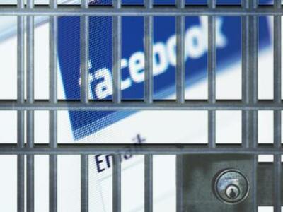 Αγρίνιο: Έβριζε αστυνομικούς μέσω facebo...