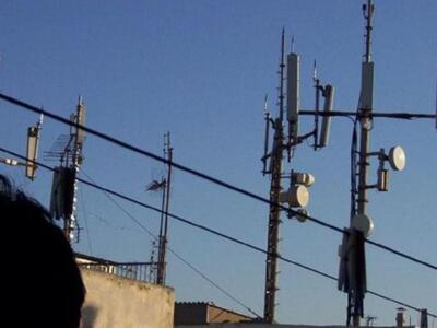 Πάτρα: Στα κεραμίδια ο σύλλογος γονέων τ...