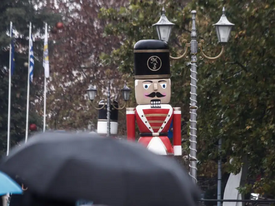 Καιρός Χριστουγέννων: Μπόρες και ισχυρές...