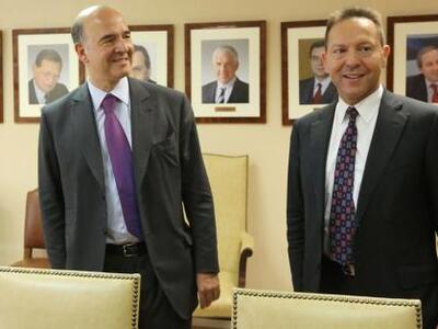 Τον συγκινεί ο Τεό ... Το δώρο του Στουρ...