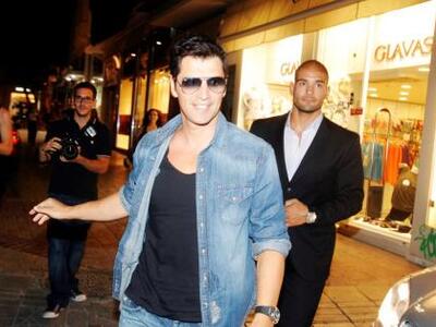 Αγρίνιο: Ο Σάκης Ρουβάς θα παίξει πραγμα...