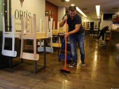 Πάτρα: Επιμελητήριο και Εμπορικός Σύλλογ...