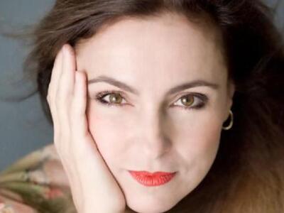 Η Ειρήνη Καράγιαννη.