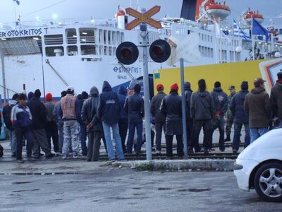 Παίζουν τη ζωή τους κορώνα γράμματα για ...