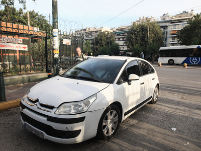  Απολογήθηκε για την κατηγορία του ξυλοδ...