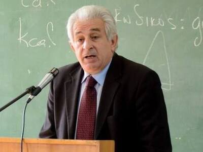 Πάτρα: Εξελέγη ο Κ. Πετρόπουλος ως εκπρό...