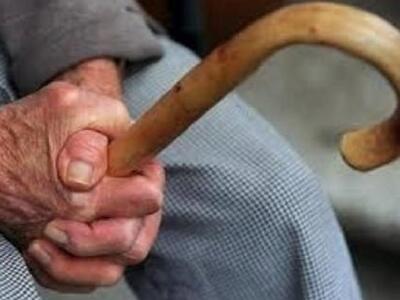 Αγρίνιο: Πενταμελής σπείρα εξαπατούσε ηλικιωμένους