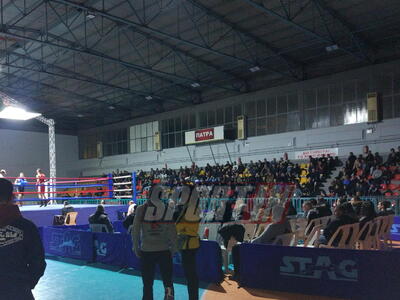 Στα ψηλά και πάλι τα πυγμαχικά σωματεία ...