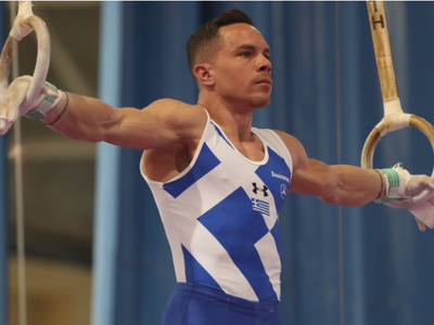 Λευτέρης Πετρούνιας: Προκρίθηκε στον τελ...