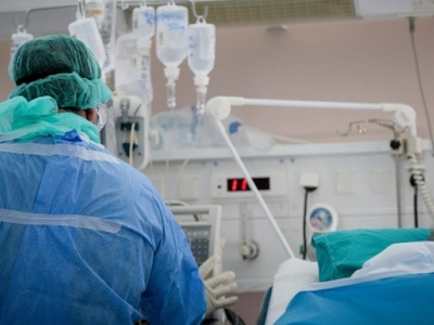 ΕΟΔΥ: 3 νεκροί από γρίπη και 2 από COVID...