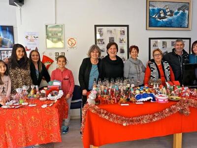 Πάτρα: Ανοιχτό και σήμερα το χριστουγενν...