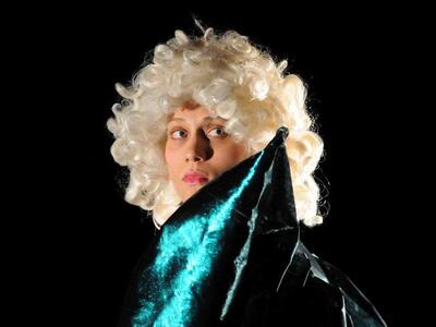 Δείτε τις φωτογραφίες από το σόλο έργο τ...