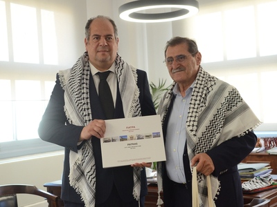 Ο Παλαιστίνιος Πρέσβης στο Δημαρχείο της...