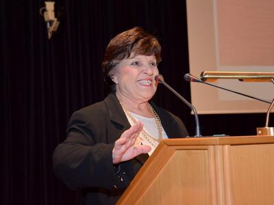 Η Λαμπρινή Παπαχρυσανθάκη του Ομίλου &qu...