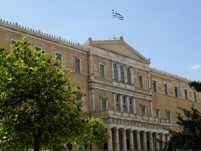 Άρθρο στο Spiegel: «Πώς η Ελλάδα θα μπορ...