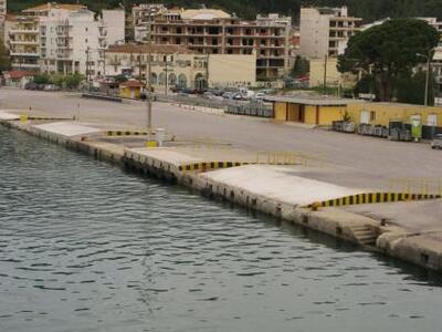Ηγουμενίτσα: Νυχτερινές συλλήψεις στο λιμάνι