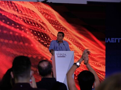 Τσίπρας από Θεσσαλονίκη: Ανίκανη και επι...