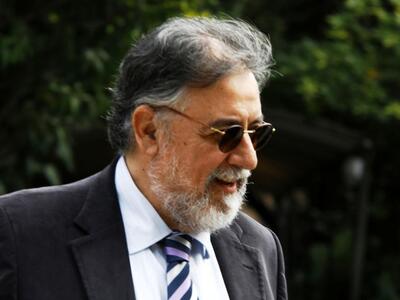 Πανούσης: Η ανοχή στους κουκουλοφόρους έ...