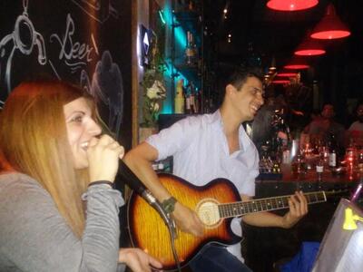 Απόψε τραγουδάμε στο Carte Postale με το...