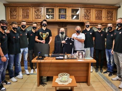 Επισκέφθηκαν και την Μητρόπολη οι Παίδες...